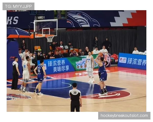 通讯：上海男篮止步八强，但青年军赛季表现获认可